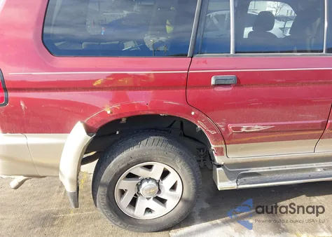 2000 Mitsubishi Montero Sport Ls/Xls z USA, uszkodzony, nr VIN JA4MT31H8YP038278